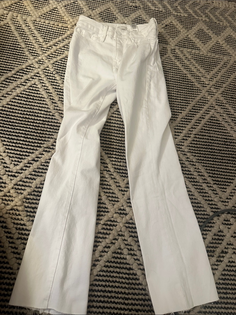 Good American Classic White Women’s Jeans - Clean Straight Fit size 0/25